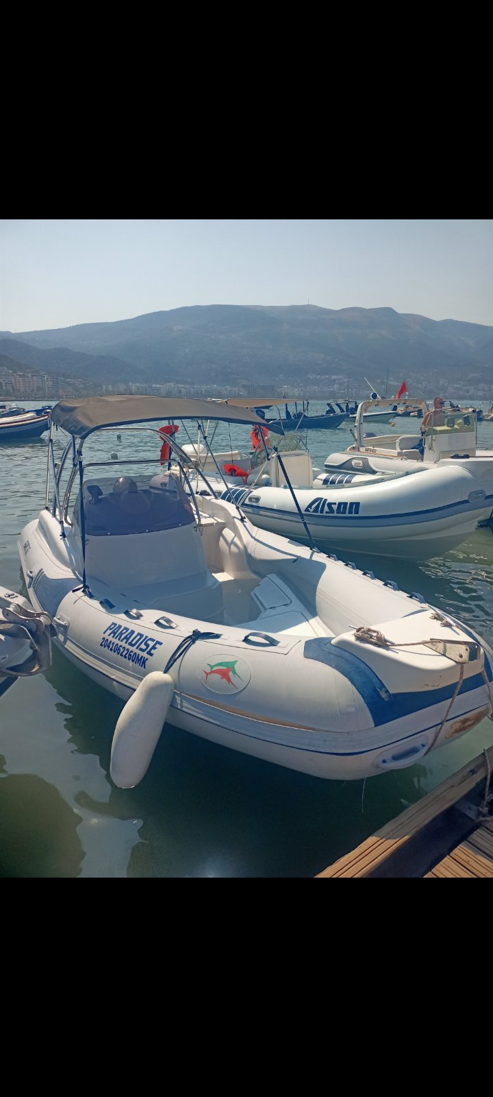 vlore luxury speedboat albania
